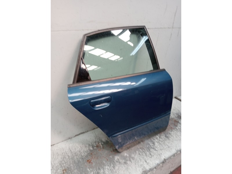 Recambio de puerta trasera derecha para audi a4 b6 (8e2) 2.0 referencia OEM IAM   