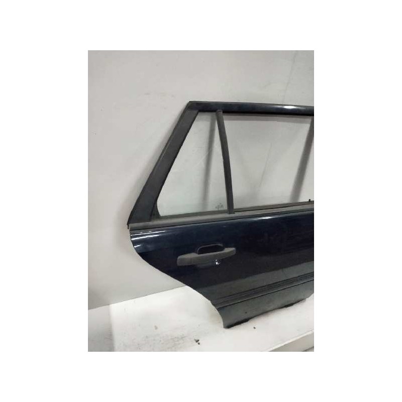 Recambio de puerta trasera derecha para mercedes clase c (w202) familiar 1.8 16v cat referencia OEM IAM   