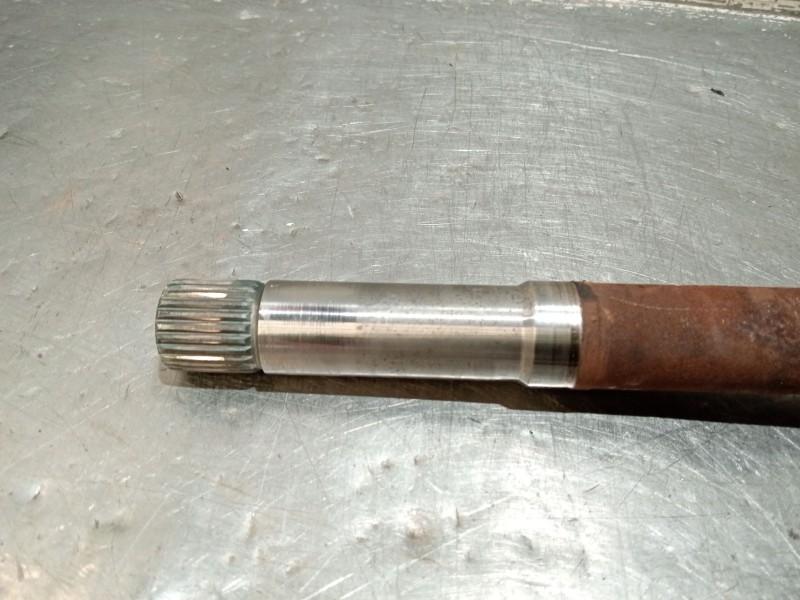 Recambio de transmision delantera derecha para peugeot partner tepee 1.6 hdi 90 referencia OEM IAM 9637117880  