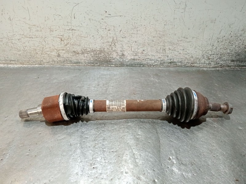 Recambio de transmision delantera izquierda para peugeot partner tepee 1.6 hdi 90 referencia OEM IAM 9637117780  