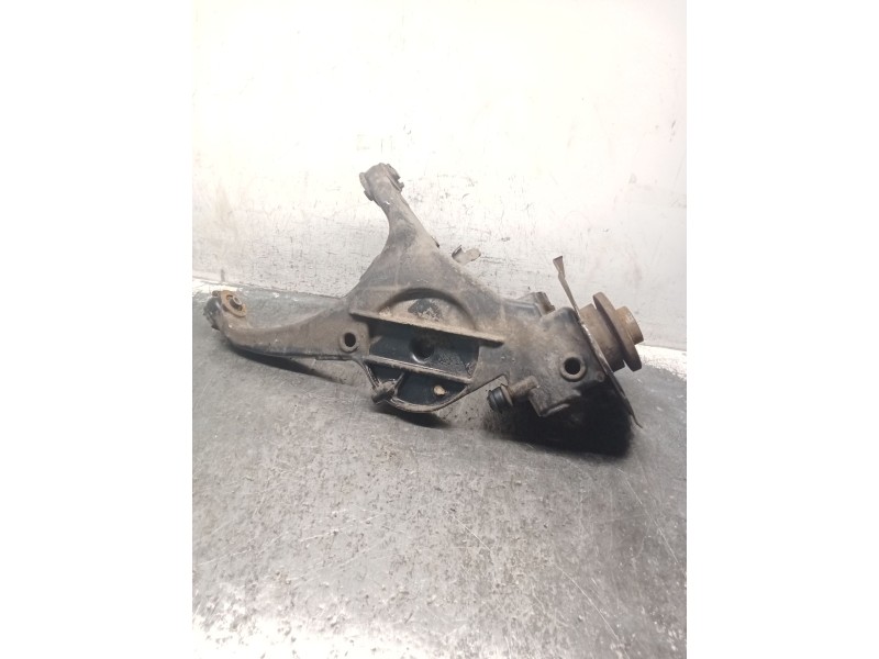 Recambio de mangueta trasera izquierda para renault kangoo express (fc0/1_) 1.9 dci 4x4 (fc0v) referencia OEM IAM   