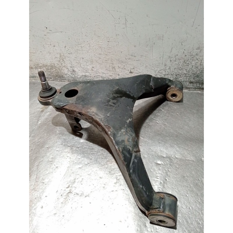 Recambio de brazo suspension inferior delantero izquierdo para iveco daily vi furgoneta 33s13, 35s13, 35c13 referencia OEM IAM 5