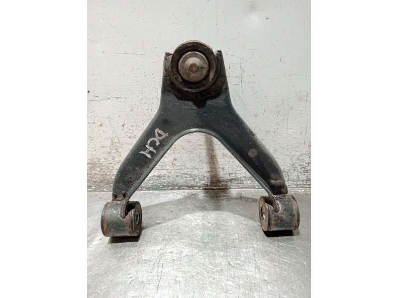 Recambio de brazo suspension superior delantero derecho para iveco daily vi furgoneta 33s13, 35s13, 35c13 referencia OEM IAM 580