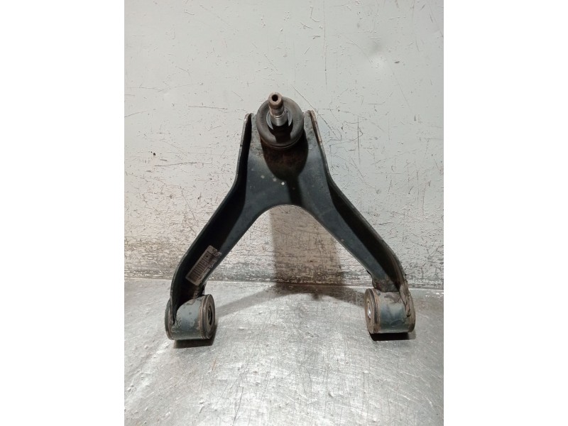 Recambio de brazo suspension superior delantero derecho para iveco daily vi furgoneta 33s13, 35s13, 35c13 referencia OEM IAM 580