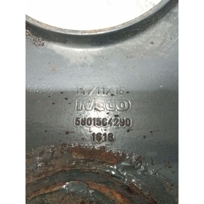 Recambio de brazo suspension superior delantero izquierdo para iveco daily vi furgoneta 33s13, 35s13, 35c13 referencia OEM IAM 5