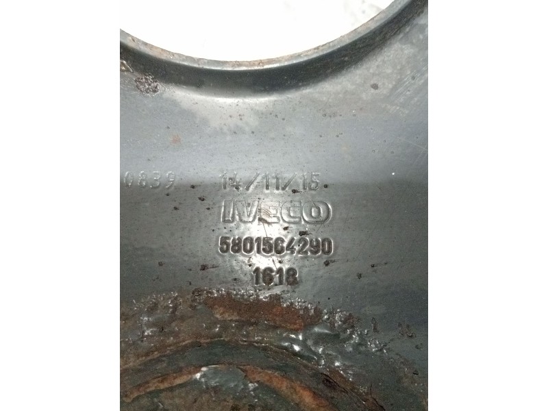 Recambio de brazo suspension superior delantero izquierdo para iveco daily vi furgoneta 33s13, 35s13, 35c13 referencia OEM IAM 5