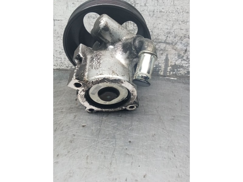 Recambio de bomba direccion para citroën xsara (n1) 1.9 td referencia OEM IAM 9632335080  