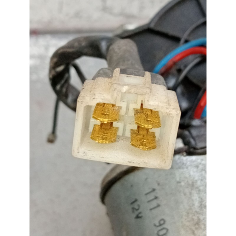 Recambio de motor limpia delantero para iveco massif single cab 3.0 hpi referencia OEM IAM 11190062000 180703T 