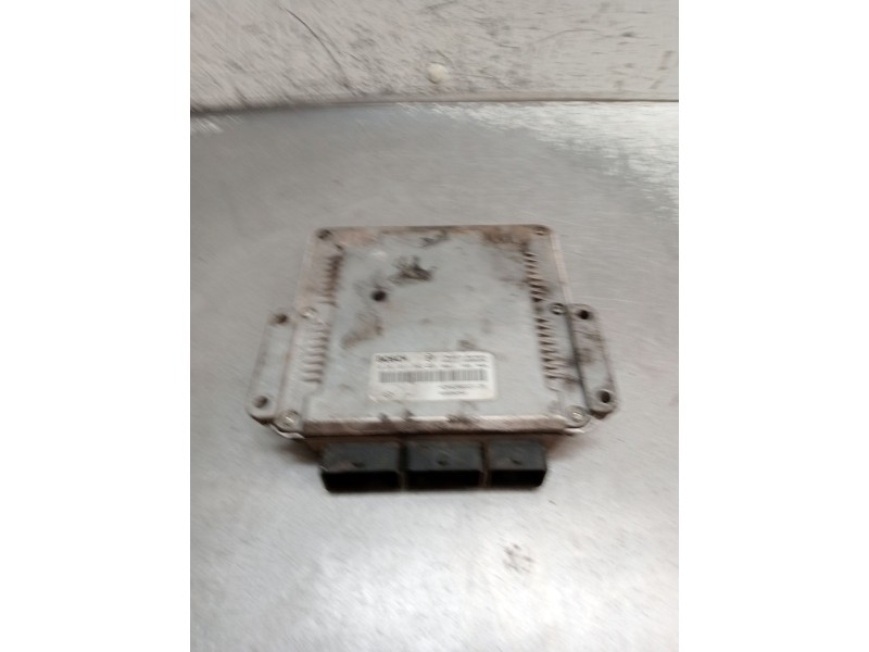 Recambio de centralita motor uce para renault kangoo express (fc0/1_) 1.9 dci 4x4 (fc0v) referencia OEM IAM 0281011562 HOM820032
