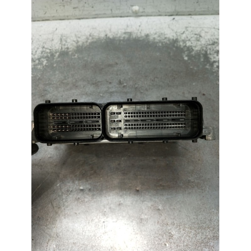 Recambio de centralita motor uce para kia cee´d sw (ed) 2.0 crdi 140 referencia OEM IAM 0281013570 3911327710 