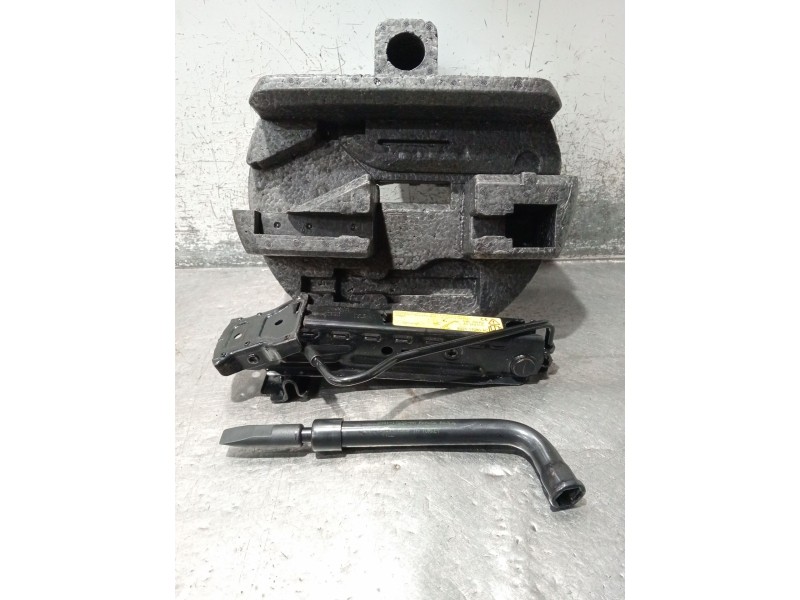 Recambio de gato para ford fiesta vi (cb1, ccn) 1.6 tdci referencia OEM IAM 8V2117080AC 6M5117035AA 