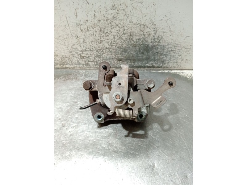 Recambio de pinza freno trasera izquierda para peugeot partner tepee 1.6 hdi 90 referencia OEM IAM 9803120580  