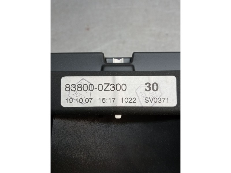 Recambio de cuadro instrumentos para toyota auris (_e15_) 1.4 d-4d (nde150_) referencia OEM IAM 838000Z300  