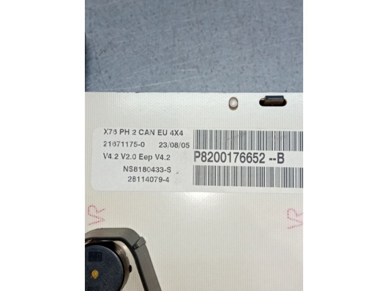Recambio de cuadro instrumentos para renault kangoo express (fc0/1_) 1.9 dci 4x4 (fc0v) referencia OEM IAM P8200176652B  