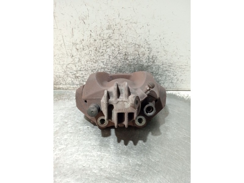 Recambio de pinza freno delantera izquierda para peugeot partner tepee 1.6 hdi 90 referencia OEM IAM 9670614080  