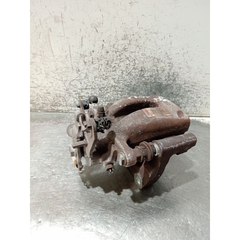 Recambio de pinza freno trasera derecha para peugeot partner tepee 1.6 hdi 90 referencia OEM IAM 9803120680 32054077 