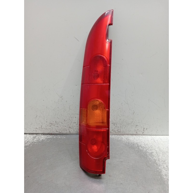 Recambio de piloto trasero izquierdo para renault kangoo express (fc0/1_) 1.9 dci 4x4 (fc0v) referencia OEM IAM   