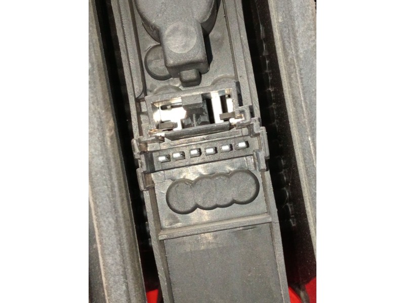 Recambio de piloto trasero izquierdo para renault kangoo express (fc0/1_) 1.9 dci 4x4 (fc0v) referencia OEM IAM   