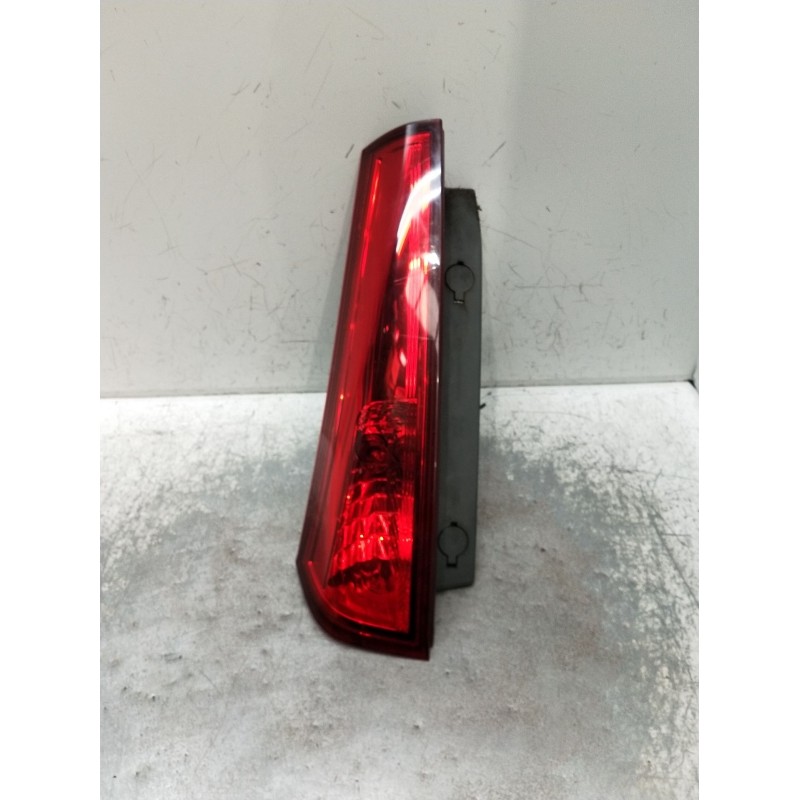 Recambio de piloto trasero izquierdo para kia cee´d sw (ed) 2.0 crdi 140 referencia OEM IAM   