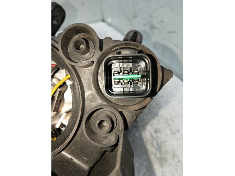 Recambio de faro izquierdo para kia cee´d sw (ed) 2.0 crdi 140 referencia OEM IAM 921011H000  