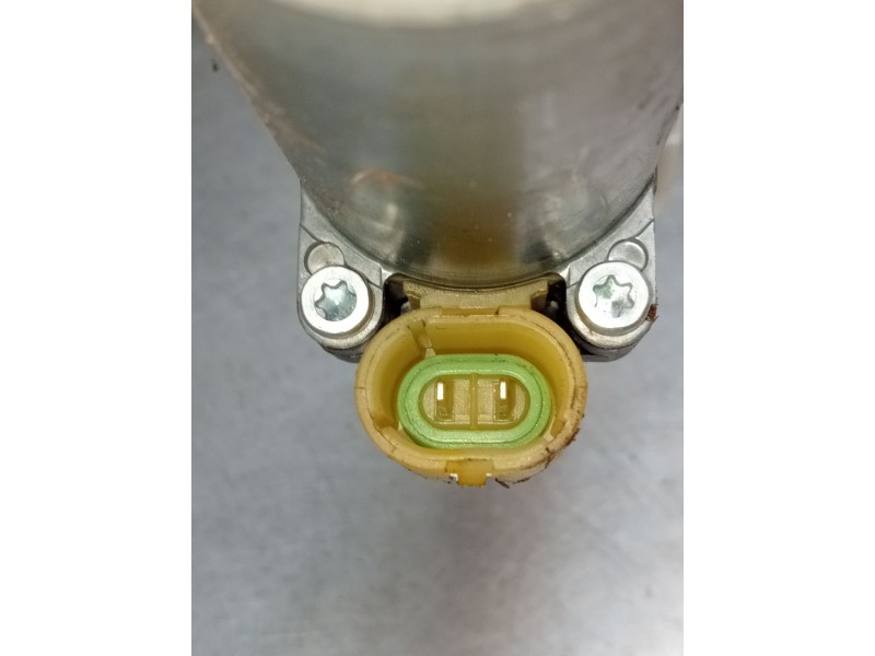 Recambio de elevalunas delantero izquierdo para iveco massif single cab 3.0 hpi referencia OEM IAM 0130821721  