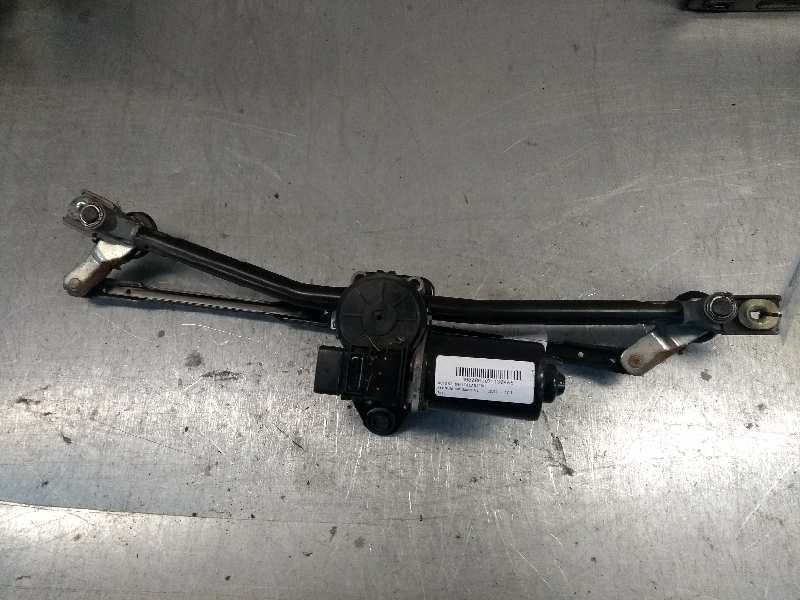 Recambio de motor limpia delantero para hyundai i30 classic gl referencia OEM IAM   