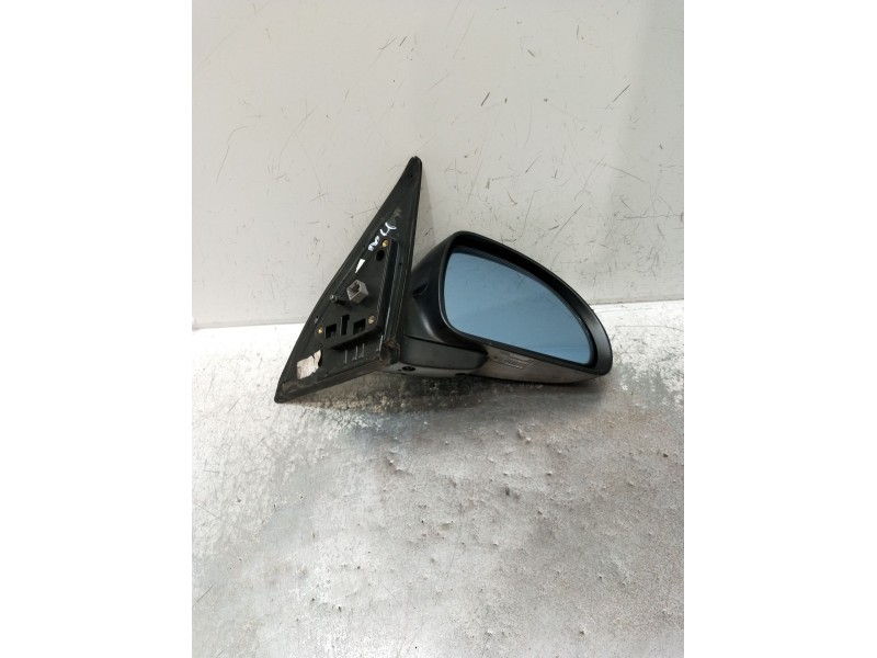 Recambio de retrovisor derecho para kia cee´d sw (ed) 2.0 crdi 140 referencia OEM IAM  ELÉCTRICO 