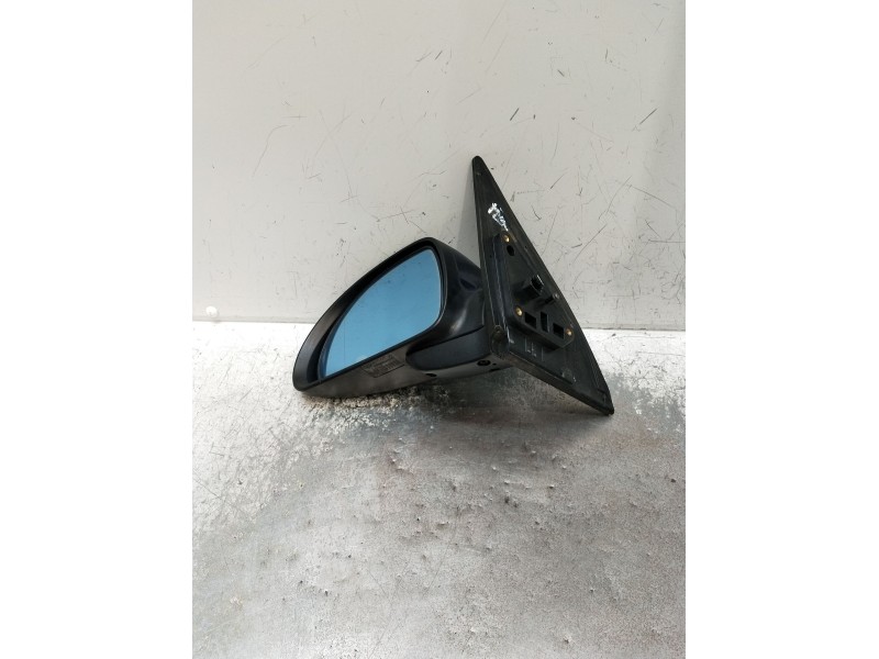Recambio de retrovisor izquierdo para kia cee´d sw (ed) 2.0 crdi 140 referencia OEM IAM  ELÉCTRICO 