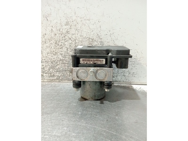 Recambio de abs para peugeot partner tepee 1.6 hdi 90 referencia OEM IAM 0265801179 0265209025 9801127780