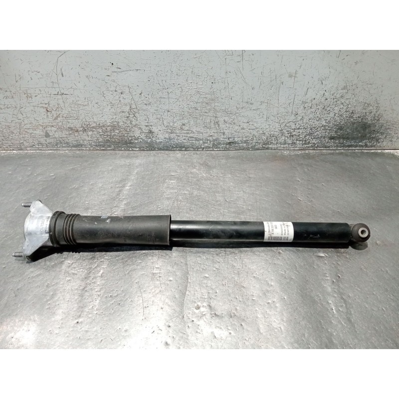 Recambio de amortiguador trasero izquierdo para mercedes-benz cla shooting brake (x118) cla 200 d (118.612) referencia OEM IAM A