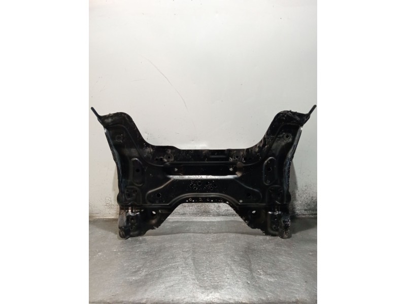 Recambio de puente delantero para peugeot partner tepee 1.6 hdi 90 referencia OEM IAM  CUNA 