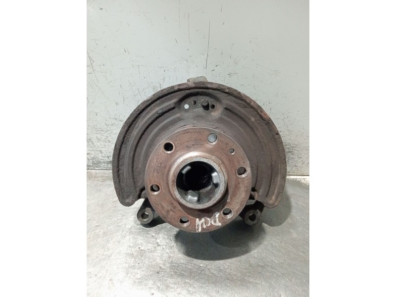 Recambio de mangueta delantera derecha para iveco daily vi furgoneta 33s13, 35s13, 35c13 referencia OEM IAM   