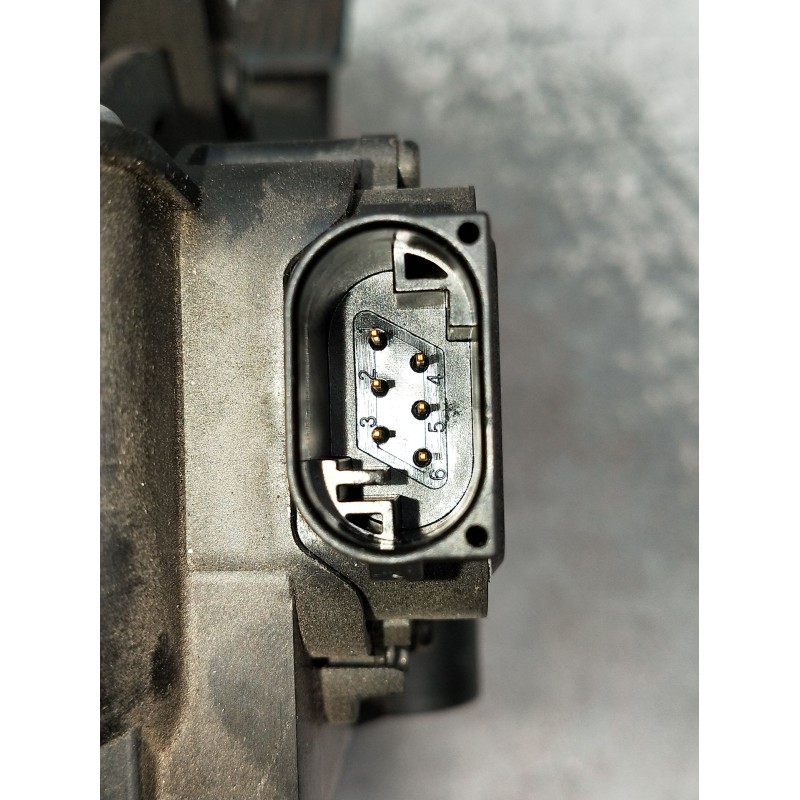 Recambio de potenciometro pedal para mercedes-benz clase b sports tourer (w245) b 200 cdi (245.208) referencia OEM IAM   