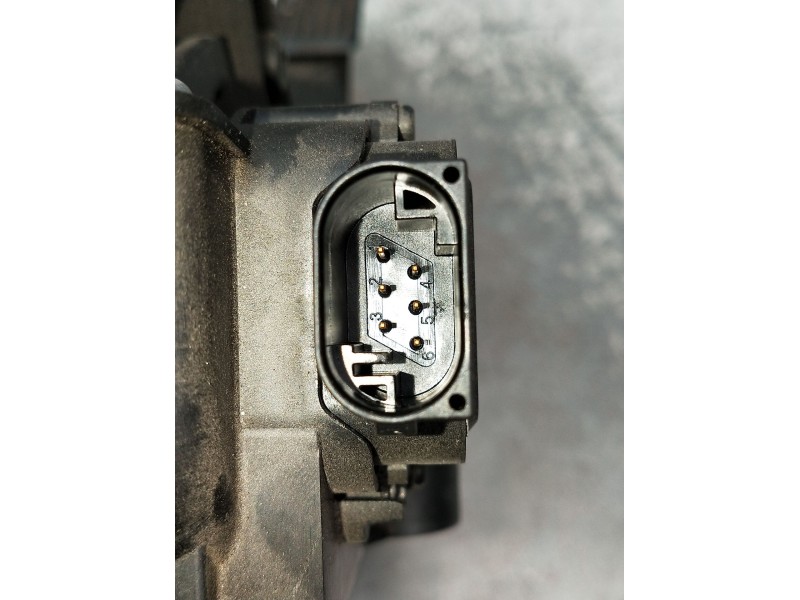 Recambio de potenciometro pedal para mercedes-benz clase b sports tourer (w245) b 200 cdi (245.208) referencia OEM IAM   