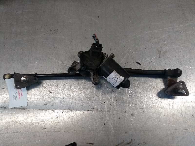 Recambio de motor limpia delantero para hyundai lantra familiar (rd) 1.6 gls referencia OEM IAM   