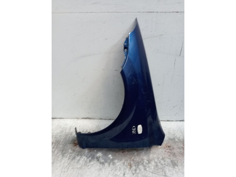 Recambio de aleta delantera izquierda para chevrolet lacetti (j200) 2.0 d referencia OEM IAM   