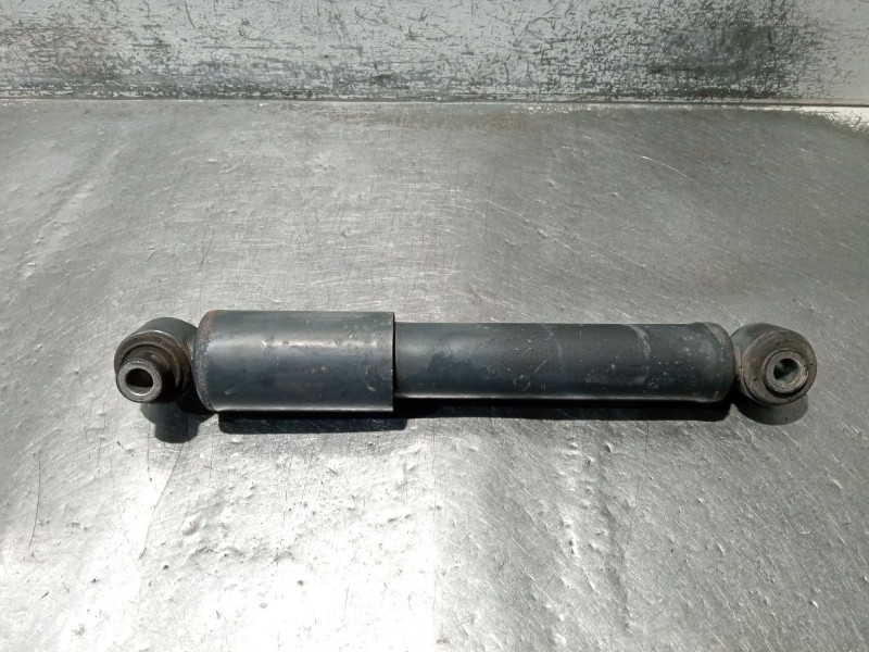 Recambio de amortiguador delantero derecho para iveco daily vi furgoneta 33s13, 35s13, 35c13 referencia OEM IAM 5801771684  