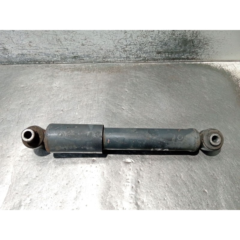 Recambio de amortiguador delantero izquierdo para iveco daily vi furgoneta 33s13, 35s13, 35c13 referencia OEM IAM 5801771684  