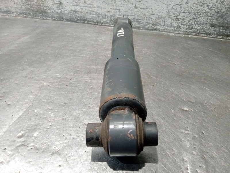 Recambio de amortiguador delantero izquierdo para iveco daily vi furgoneta 33s13, 35s13, 35c13 referencia OEM IAM 5801771684  