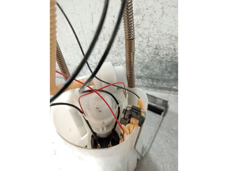 Recambio de bomba combustible para jeep renegade referencia OEM IAM 52184685 0580200003C 