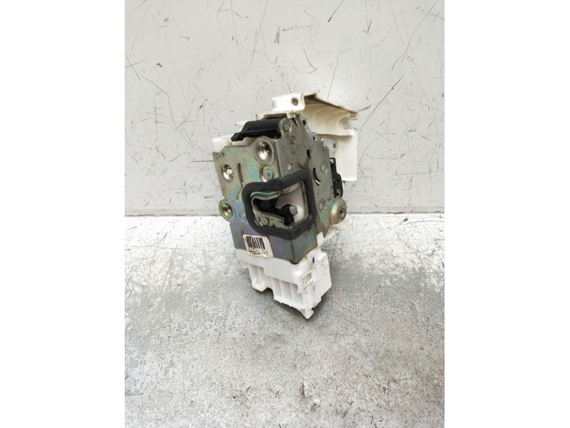 Recambio de motor cierre centralizado delantero derecho para mercedes-benz clase b sports tourer (w245) b 200 cdi (245.208) refe