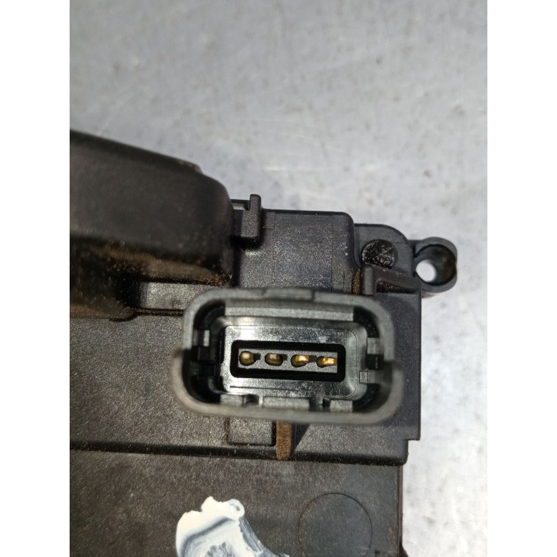 Recambio de motor cierre centralizado delantero derecho para renault clio iii (br0/1, cr0/1) 1.2 16v (br02, br0j, br11, cr02, cr