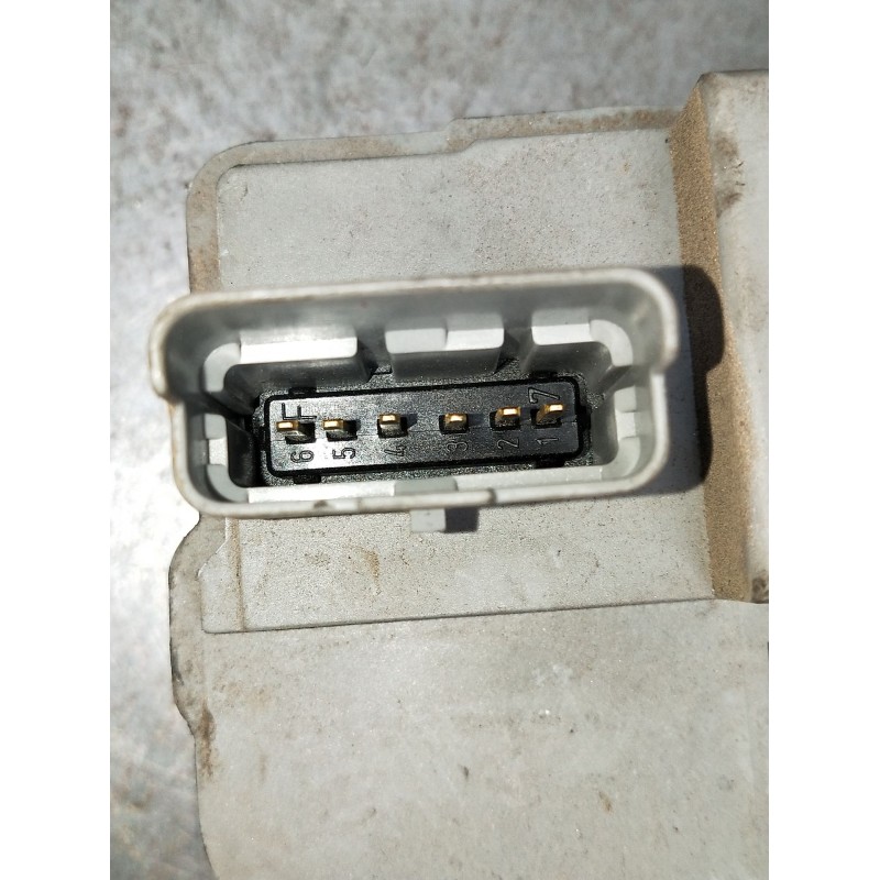 Recambio de motor cierre centralizado delantero derecho para peugeot partner monospace (5_, g_) 2.0 hdi referencia OEM IAM  4P 