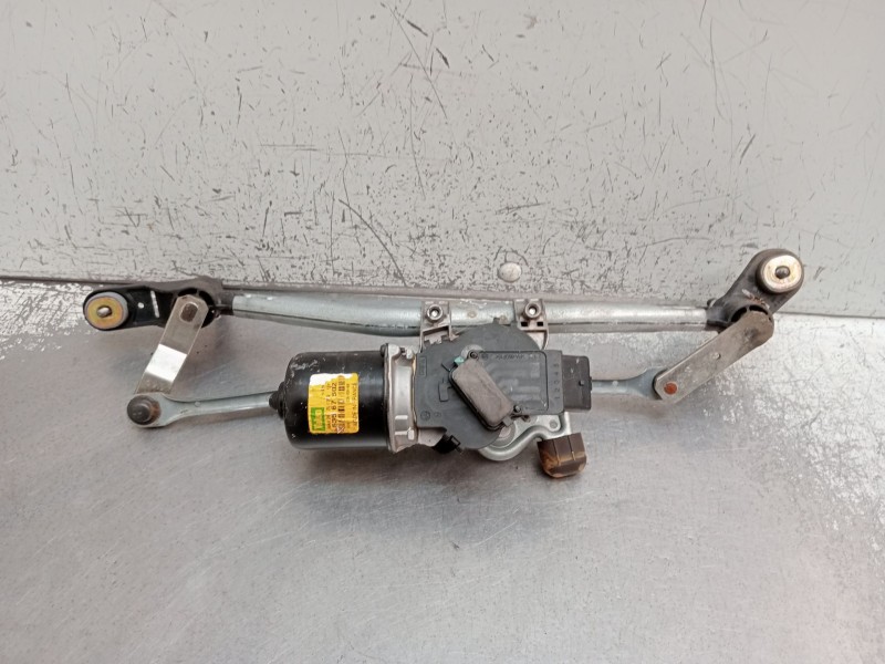 Recambio de motor limpia delantero para renault clio iii (br0/1, cr0/1) 1.2 16v (br02, br0j, br11, cr02, cr0j, cr11) referencia 