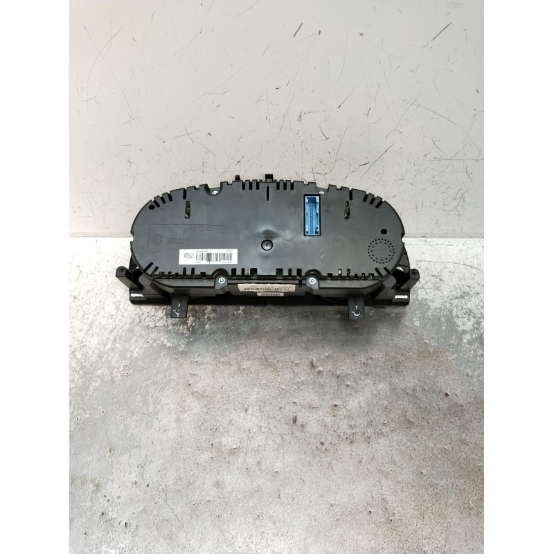 Recambio de cuadro instrumentos para volkswagen passat cc b6 (357) 2.0 tdi referencia OEM IAM 3C8920880J A2C53410557 A2C53219792