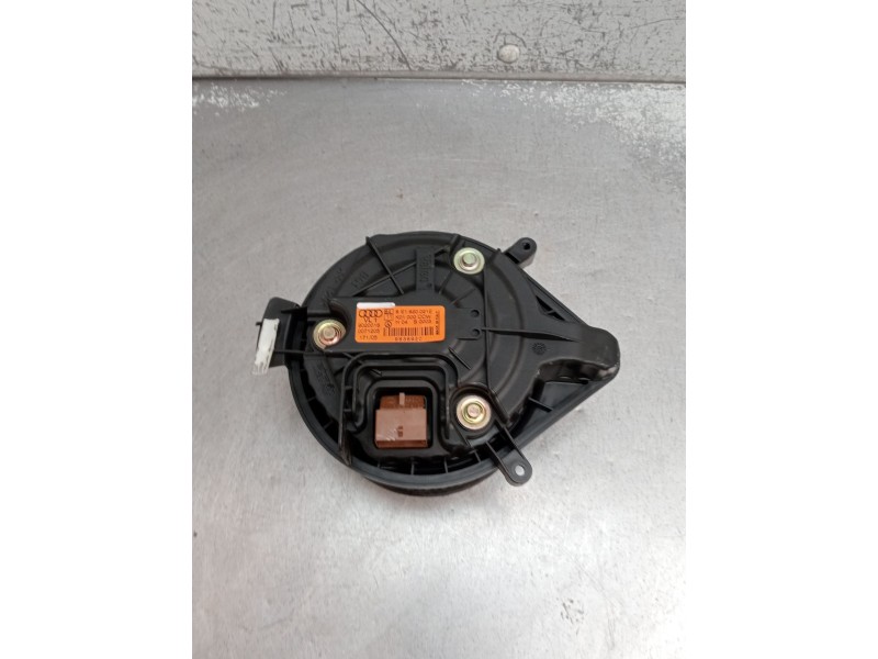 Recambio de motor calefaccion para audi a4 b7 avant (8ed) 2.0 tdi 16v referencia OEM IAM 8E1820021E  