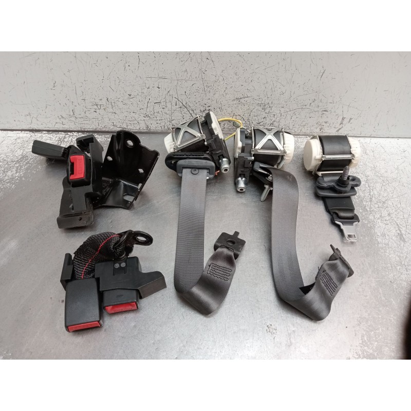 Recambio de juego cinturones trasero para renault clio iii (br0/1, cr0/1) 1.2 16v (br02, br0j, br11, cr02, cr0j, cr11) referenci