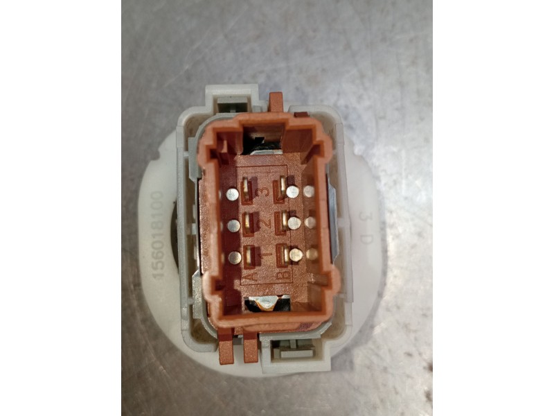 Recambio de mando elevalunas delantero derecho para renault clio iii (br0/1, cr0/1) 1.2 16v (br02, br0j, br11, cr02, cr0j, cr11)