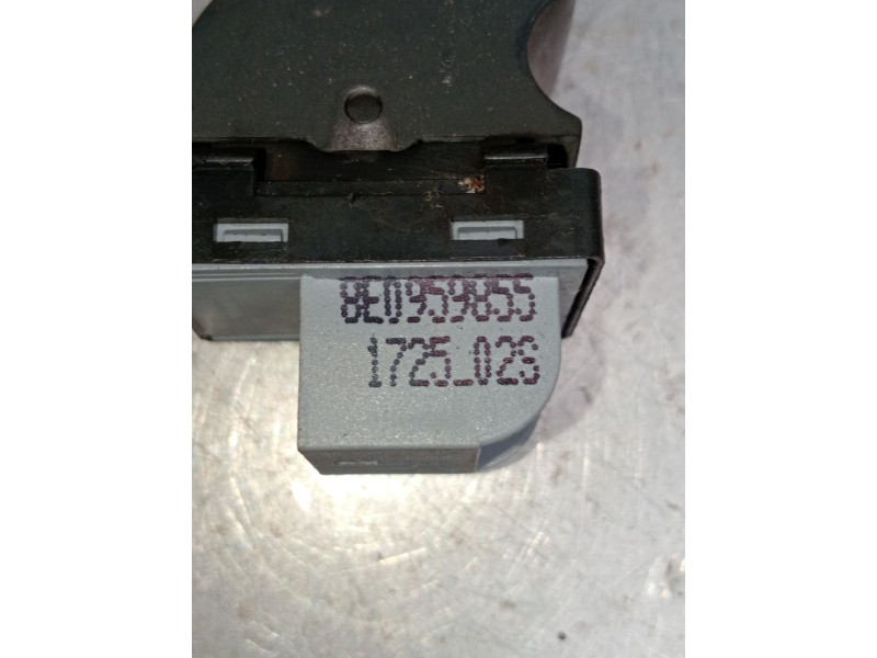 Recambio de mando elevalunas delantero derecho para audi a4 b7 avant (8ed) 2.0 tdi 16v referencia OEM IAM 8E0959855  