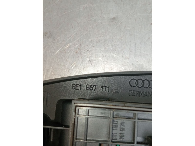 Recambio de mando elevalunas delantero izquierdo para audi a4 b7 avant (8ed) 2.0 tdi 16v referencia OEM IAM 8E1867171  